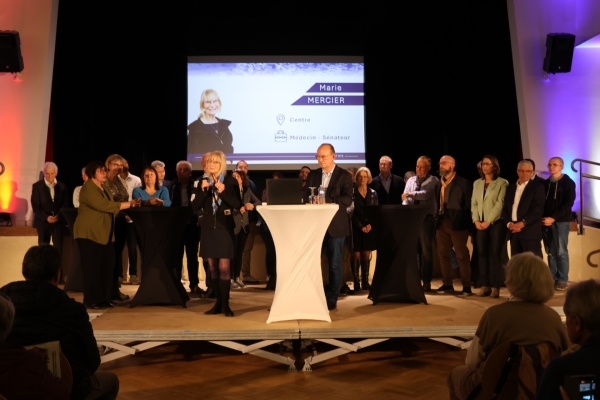 MUNICIPALES 2026- CHATENOY LE ROYAL – Vincent Bergeret et ses colistiers de « Continuons ensemble pour Châtenoy le Royal » en réunion publique ce jeudi soir 12 mars.